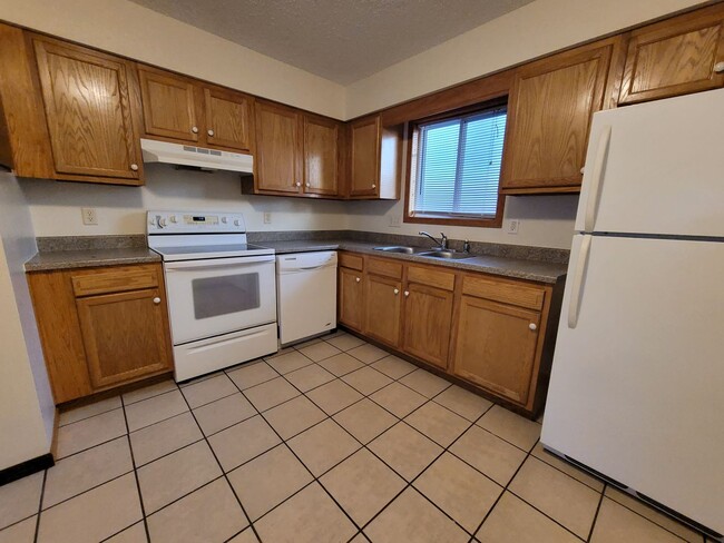 Photo - 3080 9th St Unidad 4