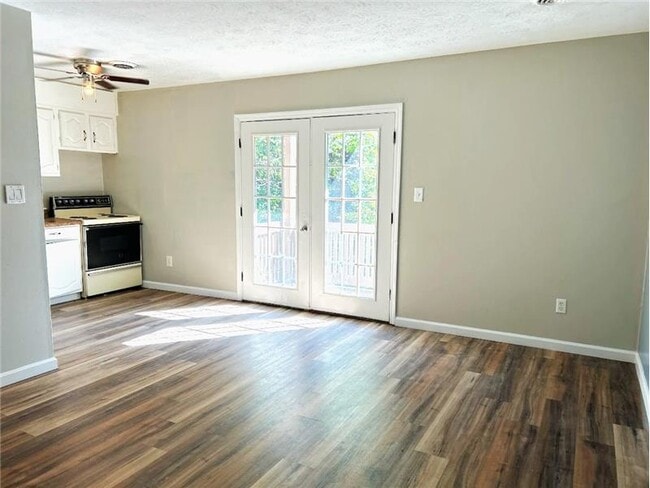 Photo - 375 N 12th St Unit 4