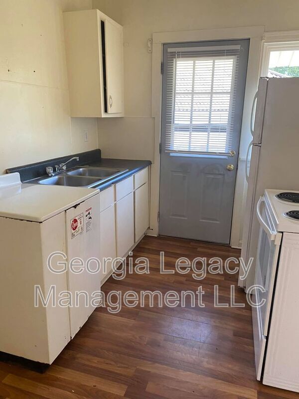 Photo - 21 Andrews Ct