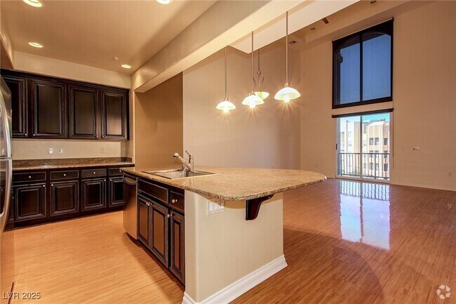 Building Photo - 62 E Serene Ave Unit 407 Rental