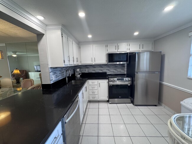 Photo - 300 NE 26th Ave Unit 4030