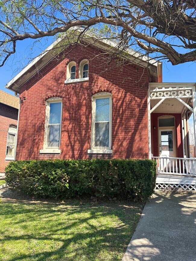 Photo - 309 S 8th St