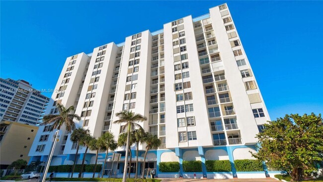 Building Photo - 6450 Collins Ave Unit 6450 Collins Ave #A609 Rental