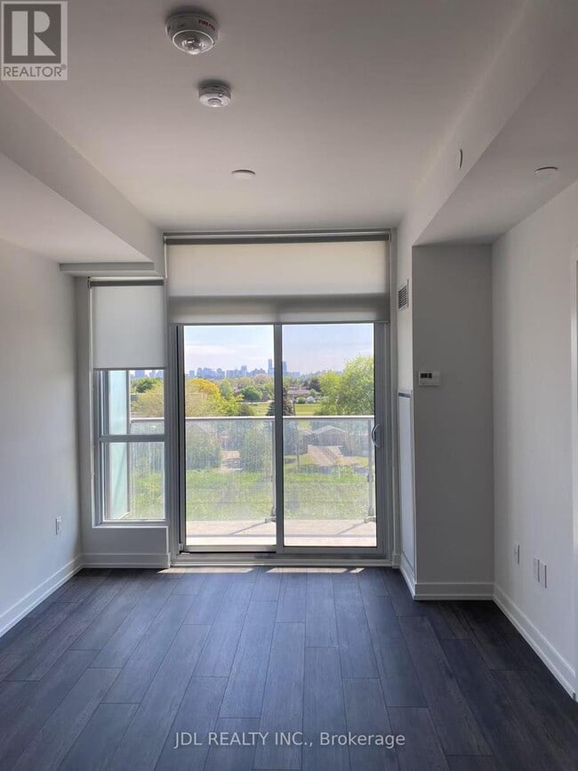 Photo - 10 De Boers Dr Unité 508