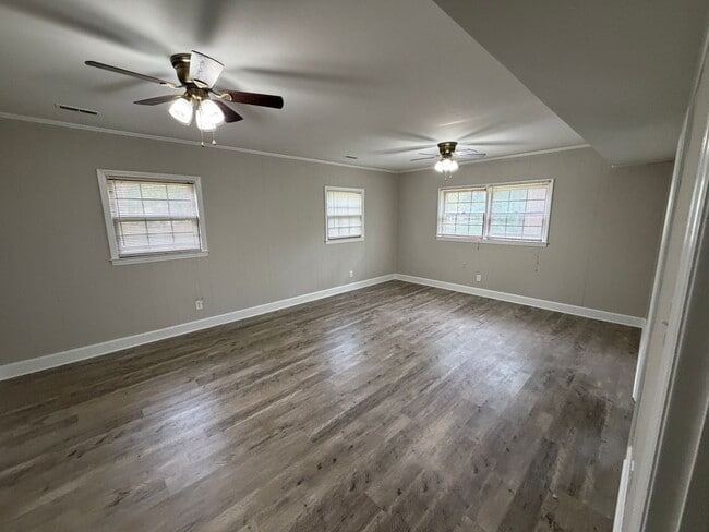 Photo - 5200 Amity Pl