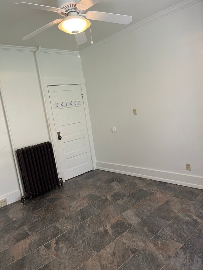 1st bedroom - 1112 N Wahsatch Ave Unit B