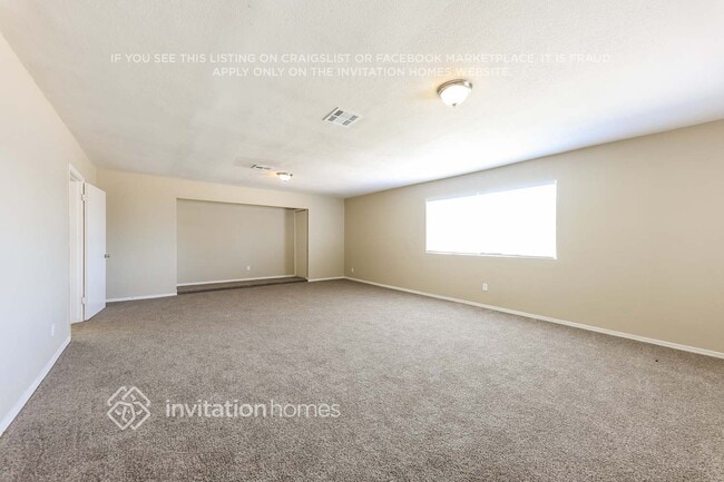 Photo - 3132 W Surrey Ave