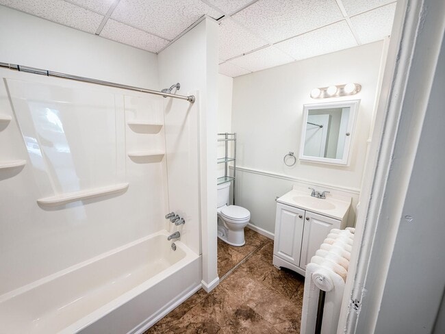 Photo - 1 Month Free! Newly Renovated 1BR on Warren Street — Heat Included Unit 4