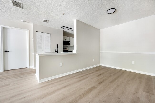 Photo - The Park at Valenza