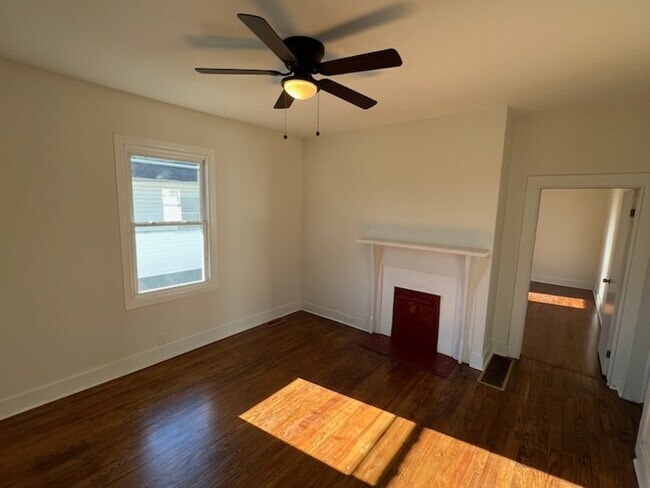 Photo - 750 Maywood St