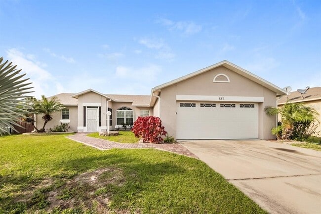 Building Photo - 637 Regency Way