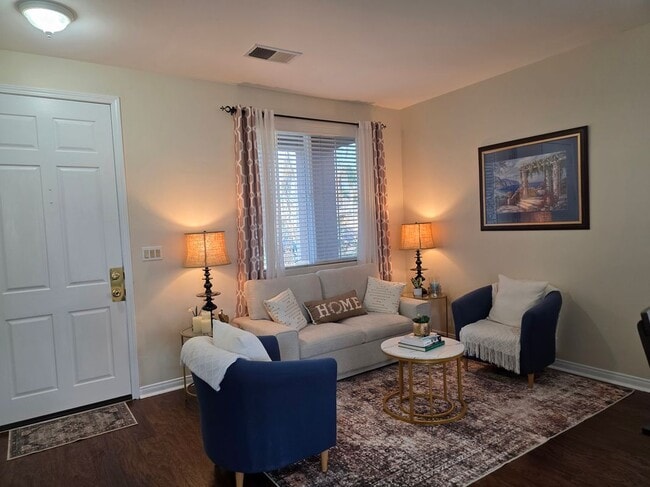 Photo - 10403 Coconut Grove Ct