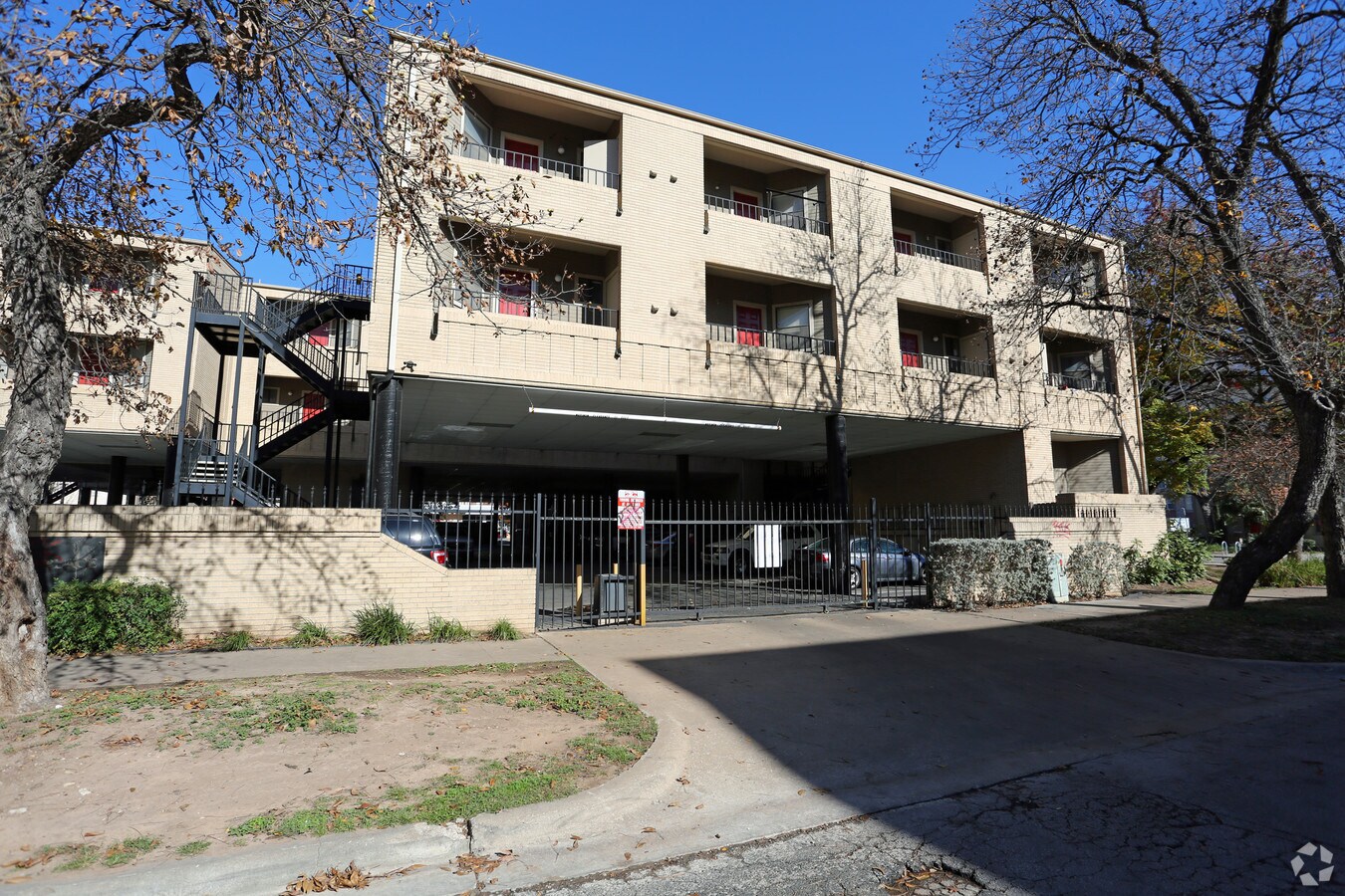 Cornerstone Condominiums - Cornerstone Condominiums