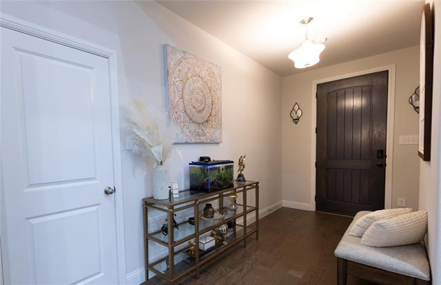 Photo - 9329 Middleground Pl