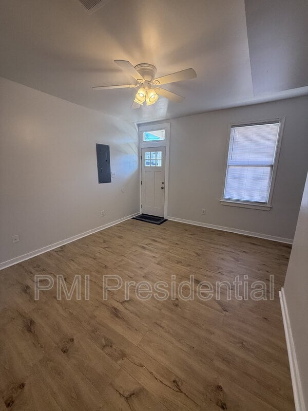 Photo - 1310 N 34th St