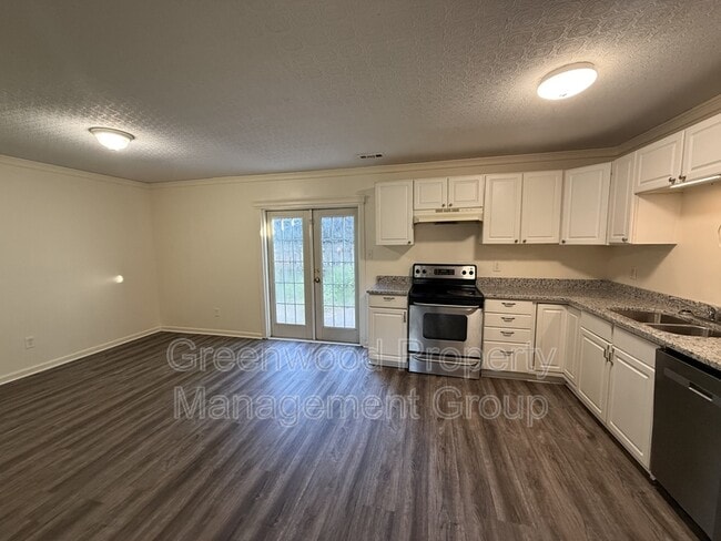 Photo - 5745 Bramblegate Rd