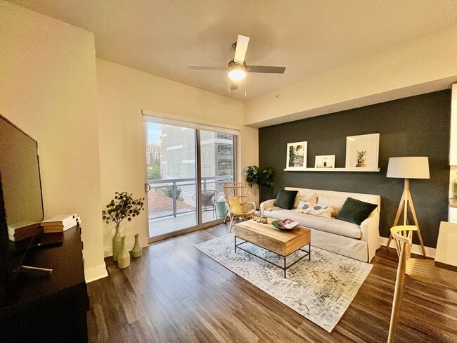 Photo - 528 NE 26th St Unidad A1