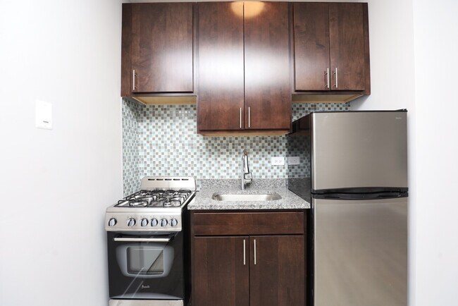 Photo - 4551 N Damen Ave Unit 012