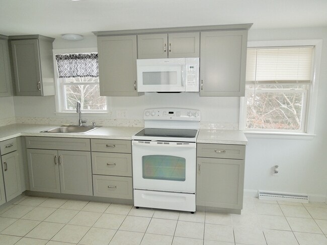 Photo - 75 7 Hills Rd