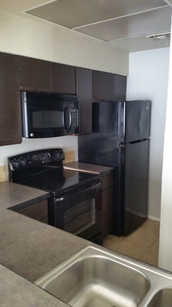 Photo - 807 W 25th St