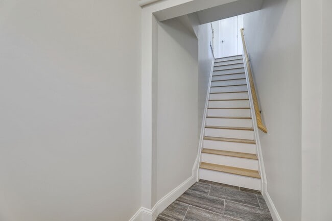 Photo - 401 Franklin St