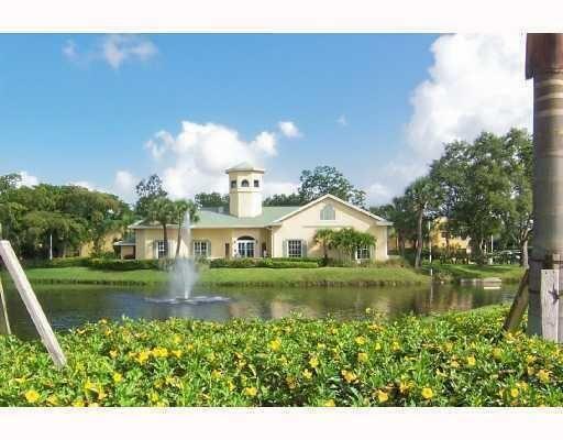 Photo - 1714 Meadows Cir W Unit 1714