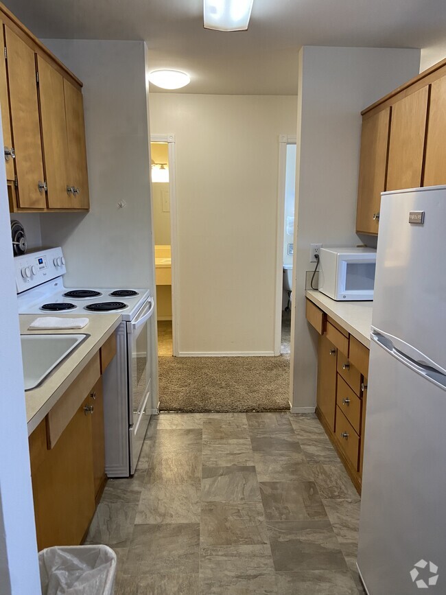 Building Photo - 4731 12th Ave NE Unit 208 Rental