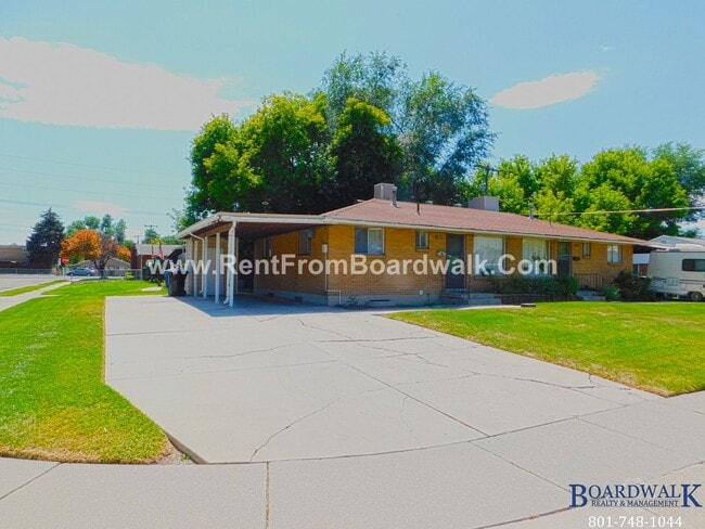 Building Photo - 1016 E 3825 S Unit 1020 E 3825 S