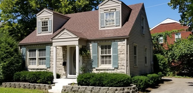 Building Photo - 3835 Massie Ave