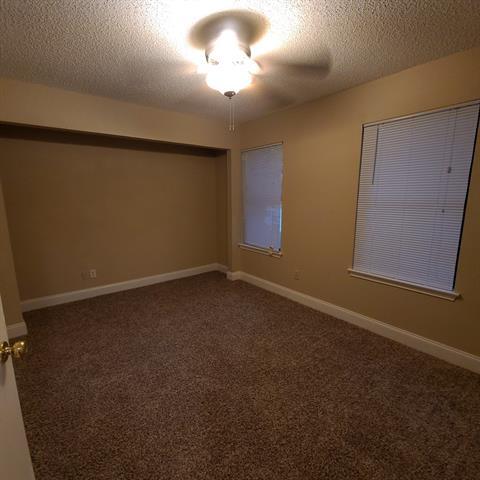 Photo - 1500 Briarpath Ln
