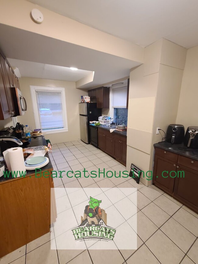 Photo - 109 Chestnut St Unit 1