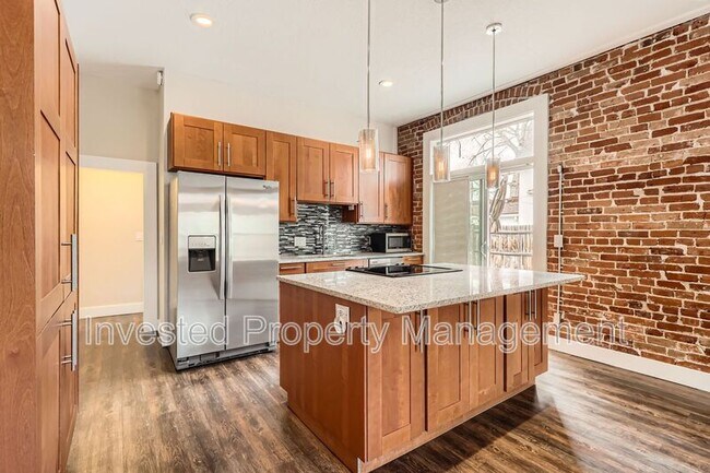 Photo - 4147 Navajo St