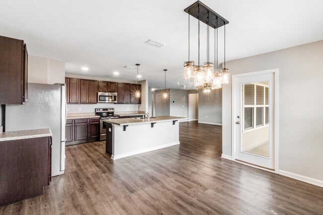 Cocina - 4615 Plover Dr