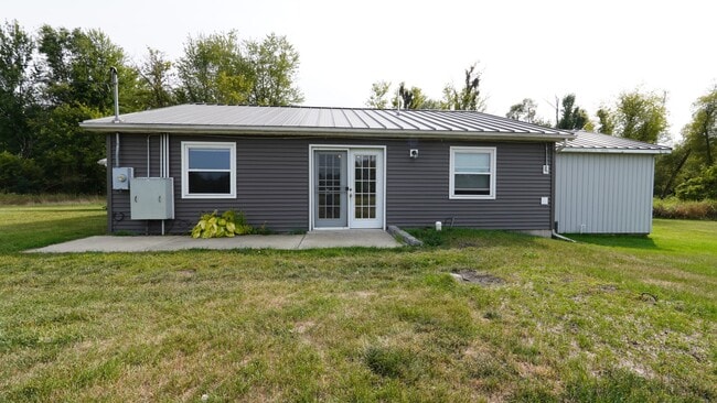 Building Photo - 4514 Lake Pleasant Rd S Rental