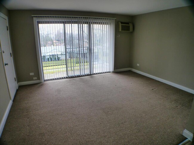 Photo - 11937 S Hamlin Ave