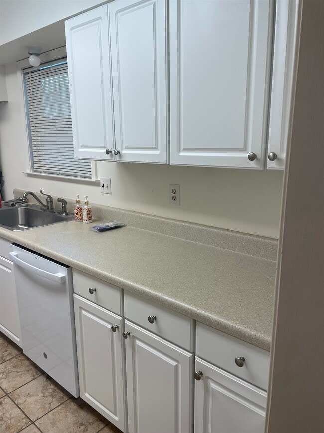 Photo - 2184 Wilderness Cove