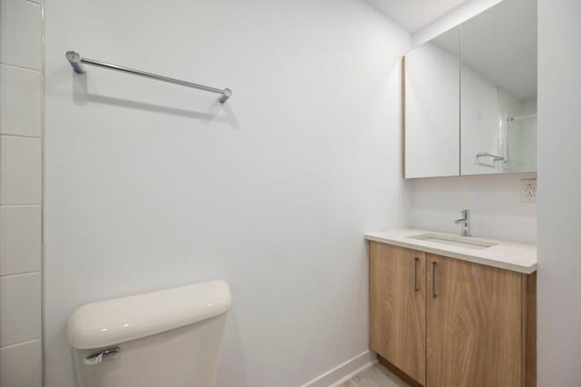 Building Photo - 1625 Blvd. De Maisonneuve Ouest