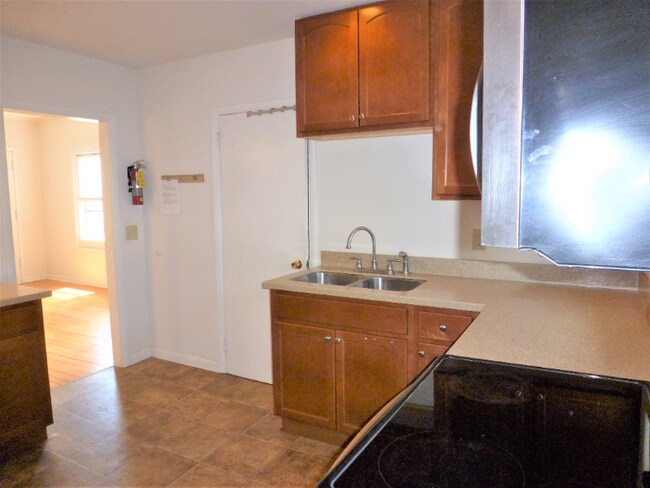 Photo - 75-77-77 Front St Apartamento Unidad 77