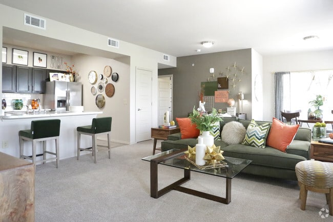 Interior Photo - Stonehorse Crossing Rental