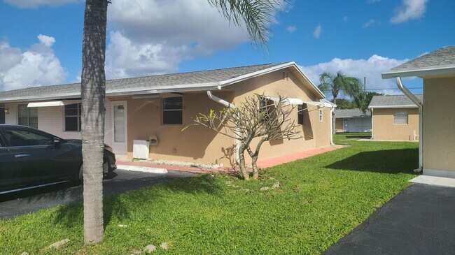 Photo - 2802 Crown Ct