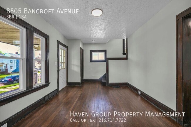 Photo - 8505 Bancroft Ave