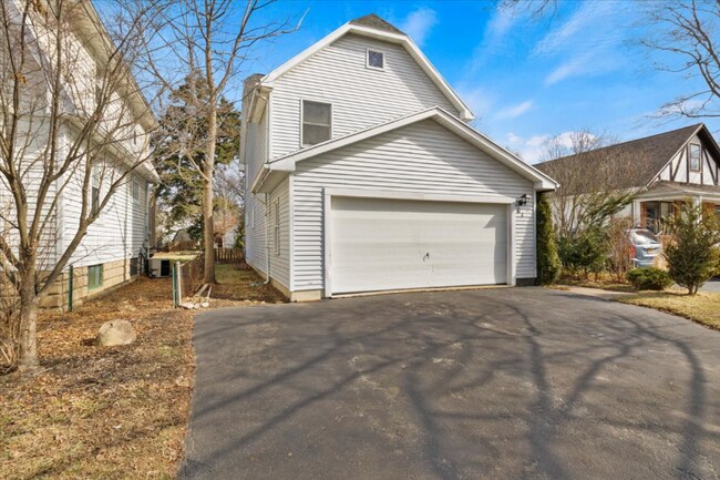 Photo - 61 Castleford Rd