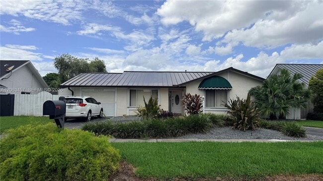 Building Photo - 13325 SW 100th Terrace