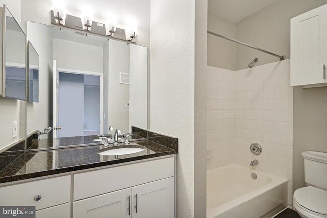 Photo - 1601 Spring Gate Dr. Unit 1106