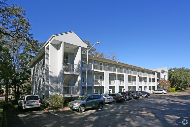 Photo - Whitehall Apartments