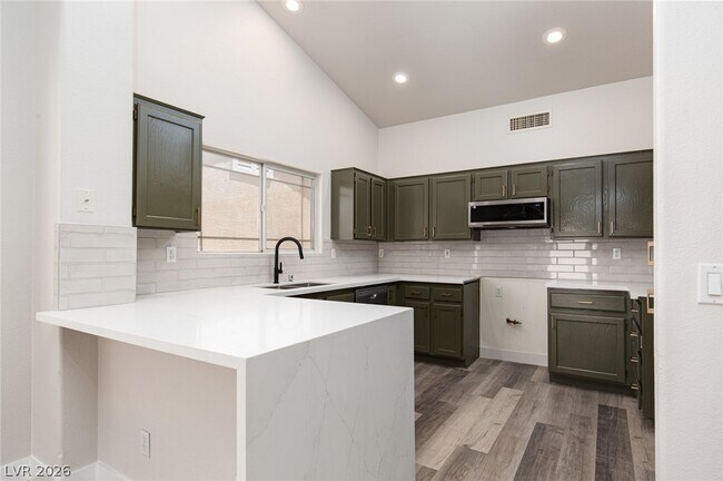 Photo - 327 Perry Ellis Dr