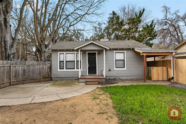 Building Photo - 1421 Citrus Ave Unit ADU
