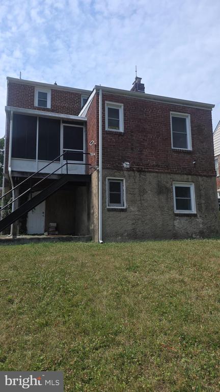 Photo - 157 Chesapeake St SW