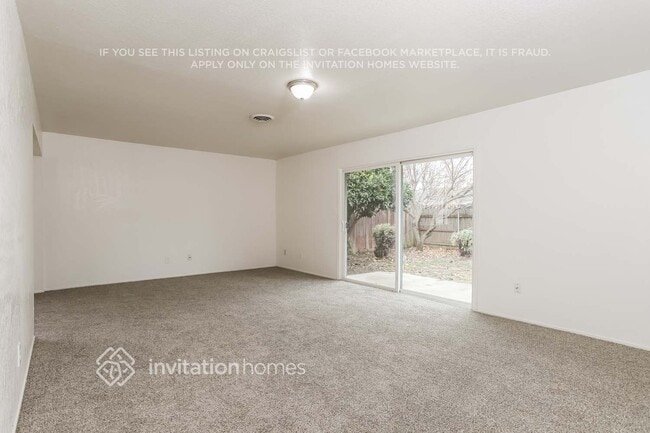 Photo - 782 April Ln