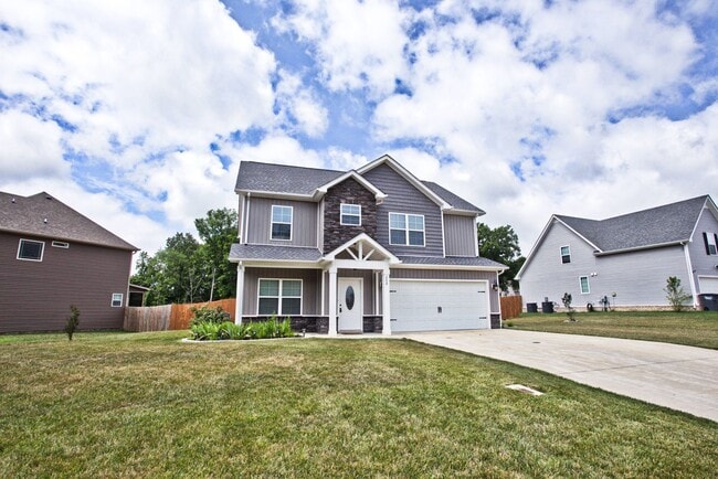 Photo - 208 Liam Ct